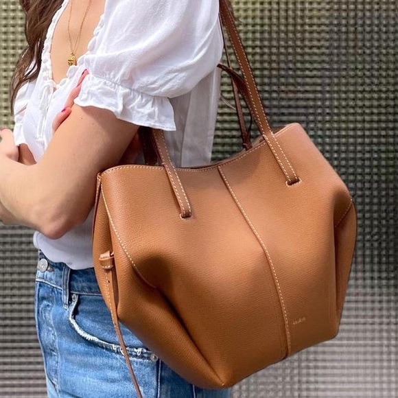 Polene Handbags - Polene Caramel Leather Tote